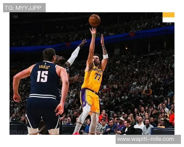 湖人大反转! 詹姆斯再创前史榜首，东契奇轰45+14，乔治空砍34+8